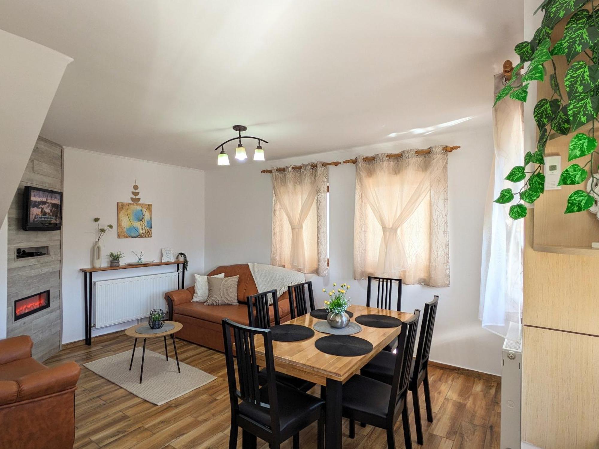 Pallos Apartments ソバタ エクステリア 写真