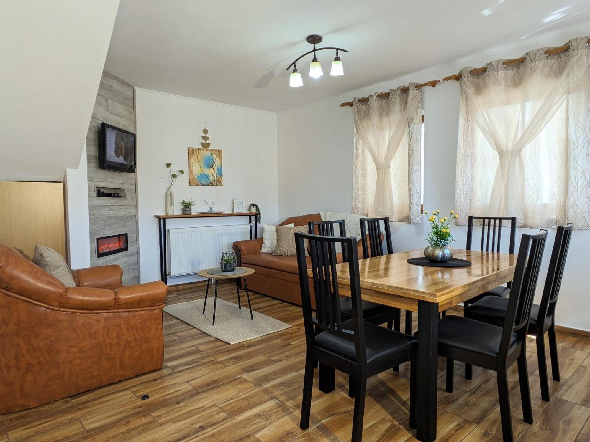 Pallos Apartments ソバタ エクステリア 写真