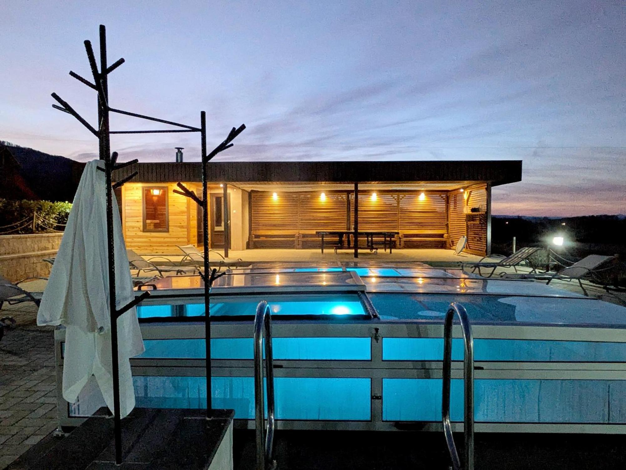 Pallos Apartments ソバタ エクステリア 写真